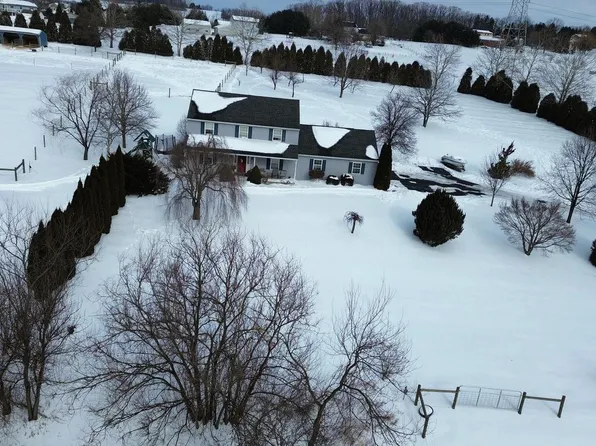 151 Tobias Rd, Bernville, PA 19506