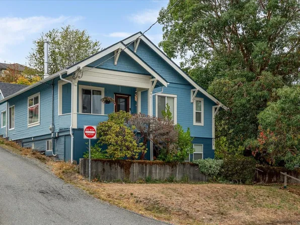 428 2nd Ave, Ladysmith, BC V9G 1A7