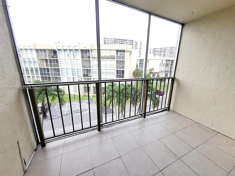 601 Three Islands Blvd #411 — Photo 17