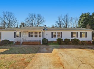617 Kestrel Blf, Boiling Springs, SC 29316