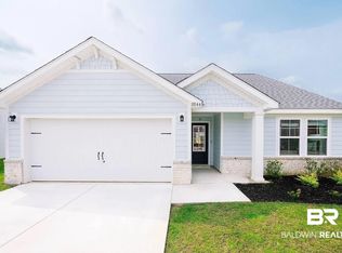 12750 Flanagan St, Elberta, AL 36530
