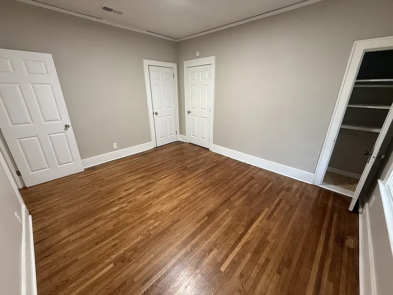 753 N Evergreen St — Photo 20