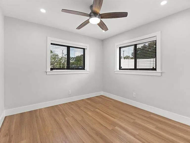 3170 NW 14th Ct — Photo 16
