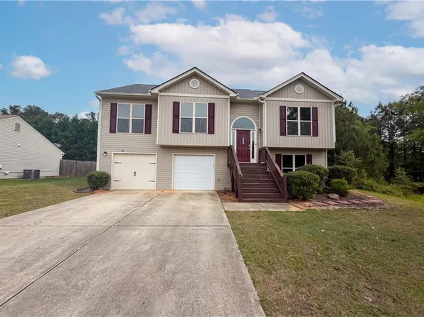 2721 Berkshire Dr, Winder, GA 30680