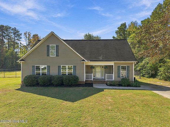 3rd image of 3774 Bell Arthur Road