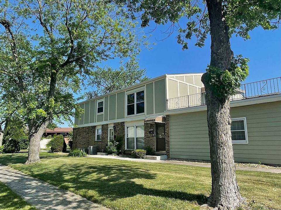 20107 Oak Ln, Lynwood, IL 60411 Zillow