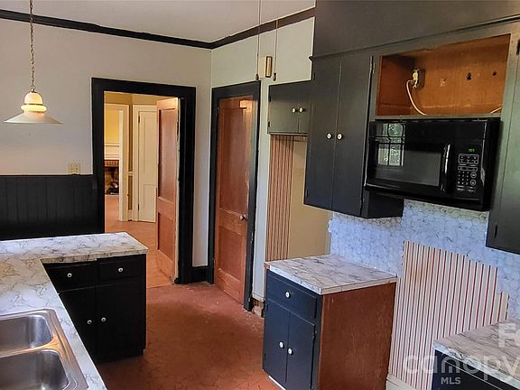 5th image of 504 Chesterfield Ave