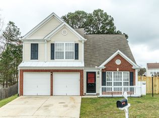 4809 Castle Crest Ct, Raleigh, NC 27616