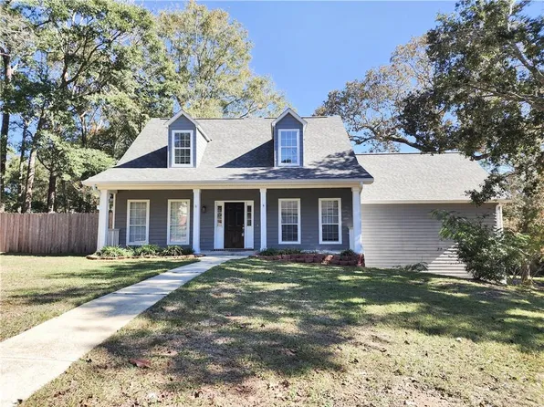 8108 Saint Jude Cir S, Mobile, AL 36695