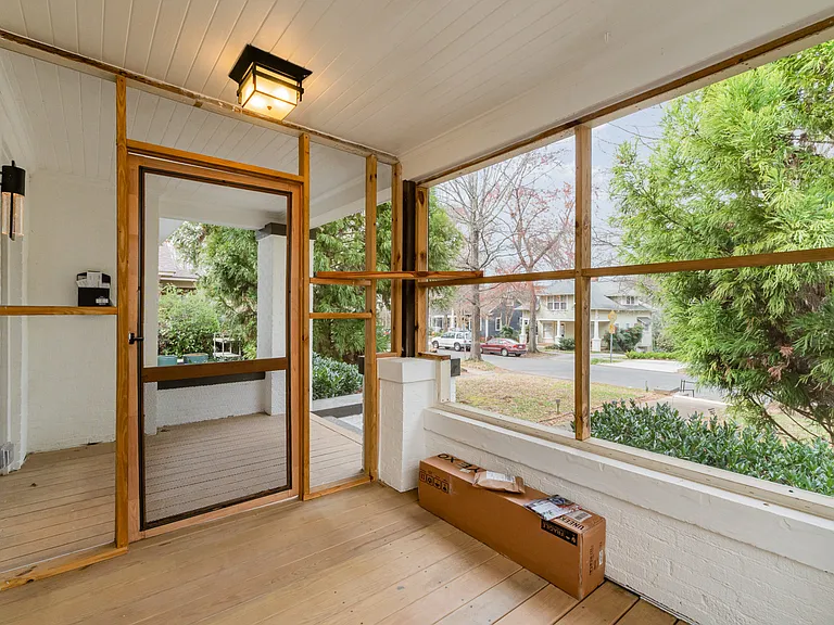 2110 Dartmouth Pl — Photo 25