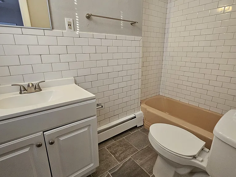 191 Wooster St #D2 — Photo 6