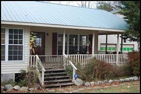 2nd image of 1894 Shady Cove Rd