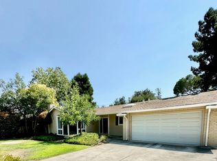 600 Castle Ln, Los Altos, CA 94022