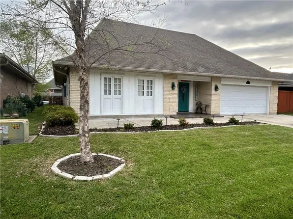 320 Eden Isles Blvd, Slidell, LA 70458