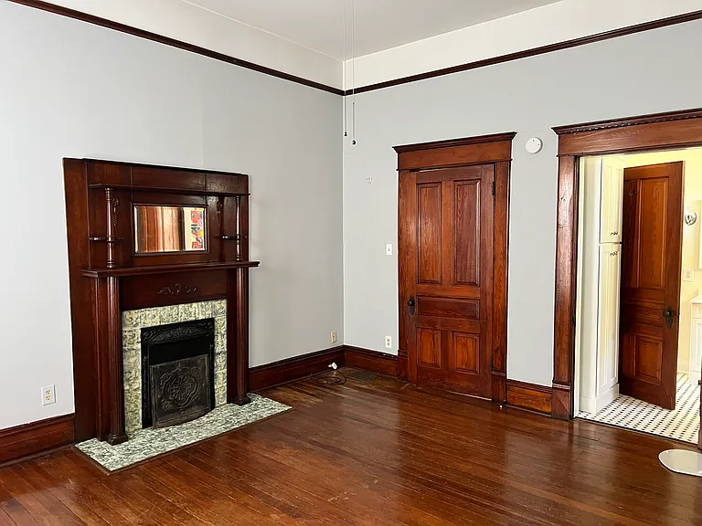 1001 S Highland Park Ave — Photo 25