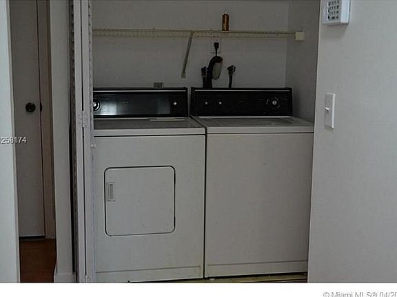 2nd image of 6255 Kendale Lakes Cir #217