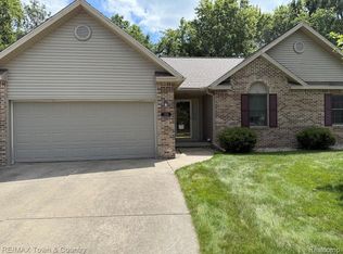 11020 Kasteel Ct, Clio, MI 48420