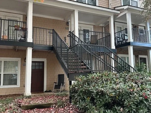 1035 Barnett Shoals Road #223, Athens, GA 30605