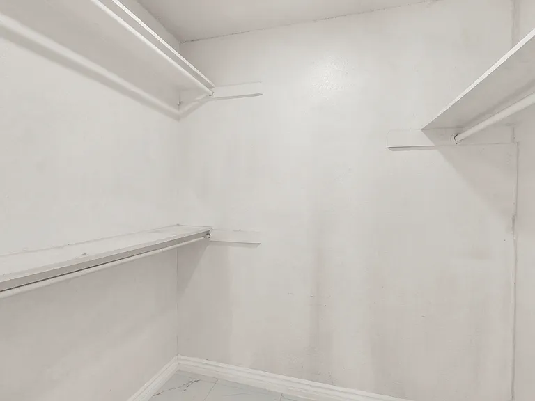 primary walk in closet