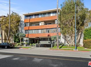262 N Crescent Dr APT 3A, Beverly Hills, CA 90210