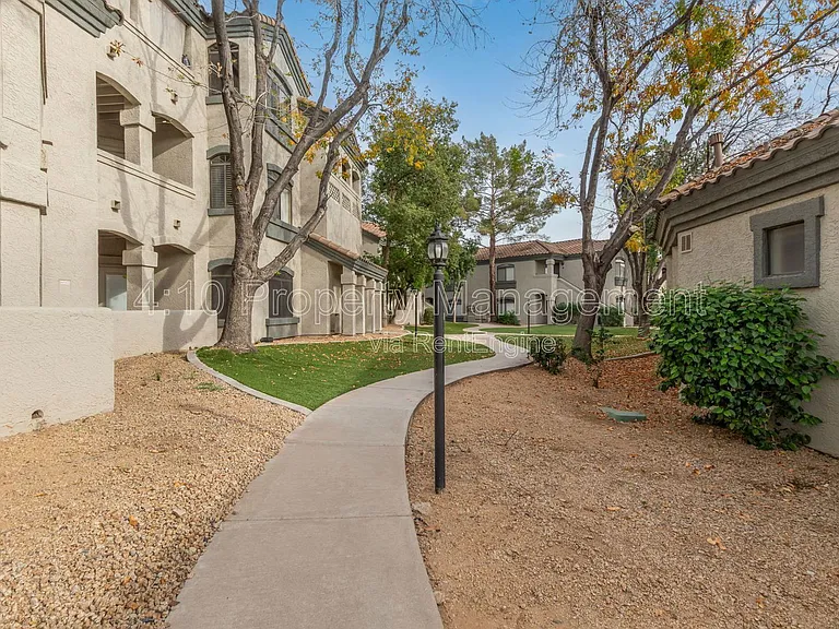 15095 N Thompson Peak Pkwy #1013 — Photo 33