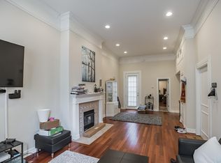 2027 Pine St APT 1F, Philadelphia, PA 19103