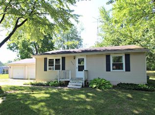 5476 Lippincott Blvd, Burton, MI 48519