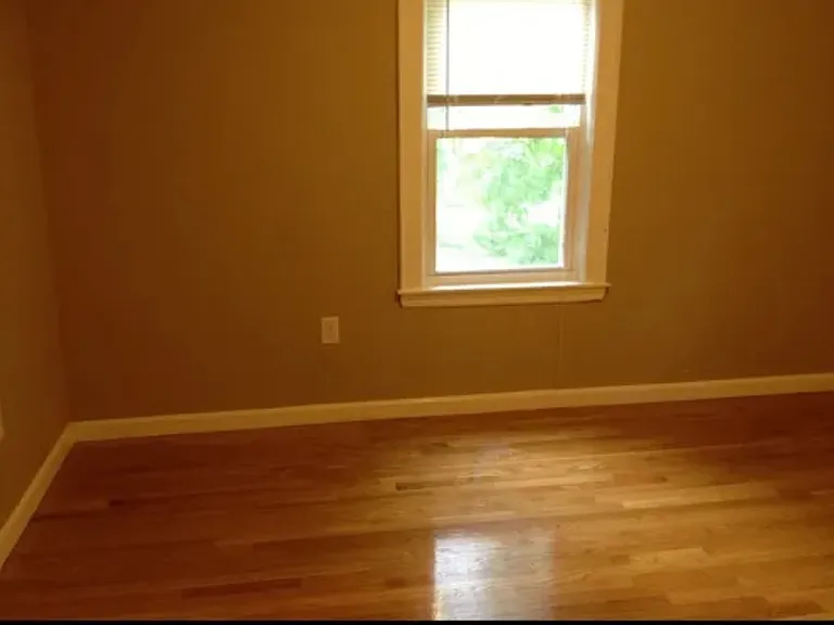 703 Hyde Park Ave #2 — Photo 7