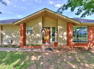 409 Delia St, Midwest City, OK 73110