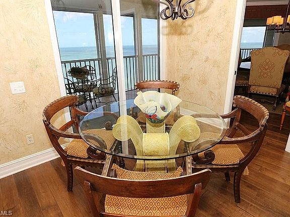 3rd image of 4401 Gulf Shore Blvd N APT 1601