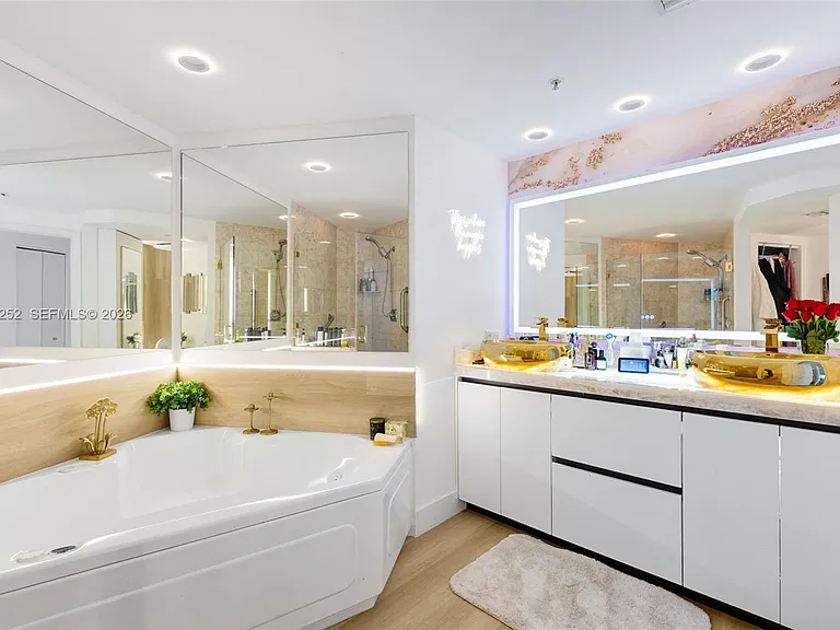 848 Brickell Key Dr #1601 — Photo 9
