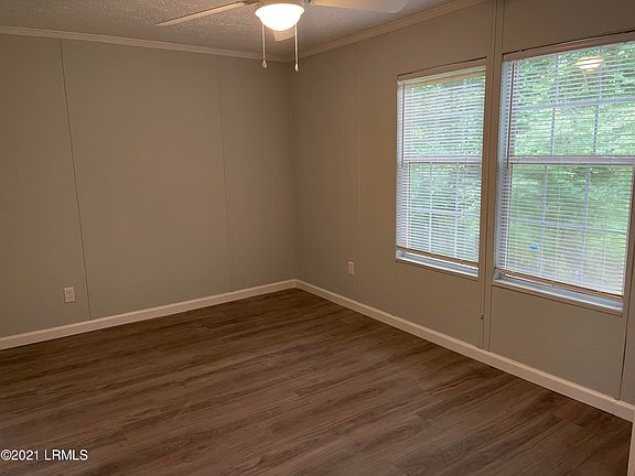 5th image of 4609 Oak Bluff Ct