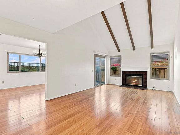 4th image of 1910 Willow Ridge Dr