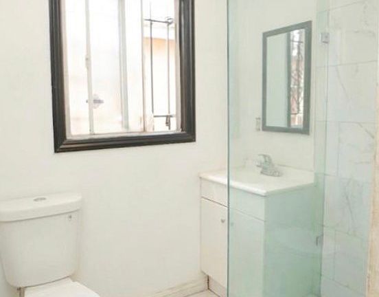 5th image of 815 W 134th St