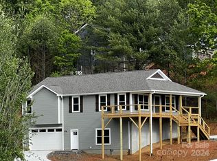 932 Morlin Acres Dr, Marshall, NC 28753
