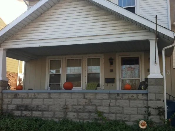 5755 Summit St, Sylvania, OH 43560