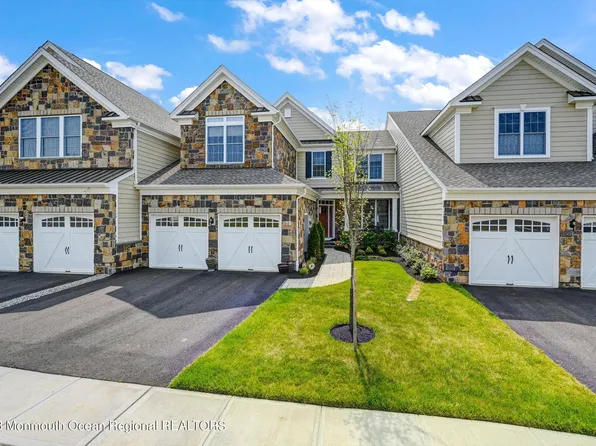 18 Jansky Drive #392, Holmdel, NJ 07733