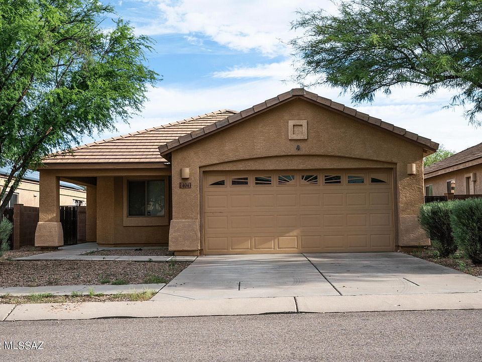 1st image of 4043 E Coolbrooke Dr