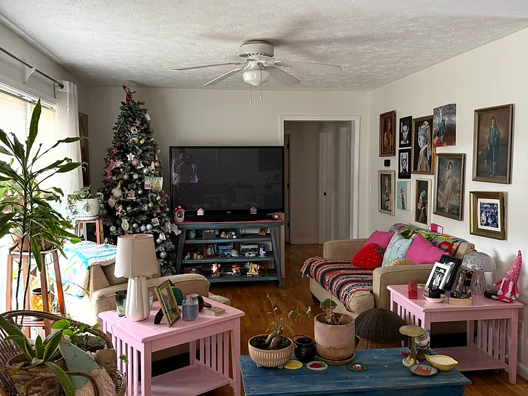 1312 Kirkwood Dr — Photo 2