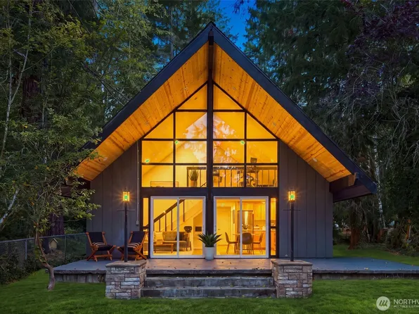 150 E Phillips Lake Loop Road, Shelton, WA 98584