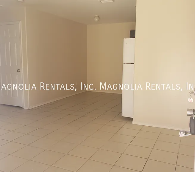 1612 Inspiration Rd #B4 — Photo 2