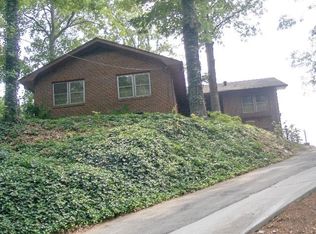 2387 Oakridge Ct, Decatur, GA 30032