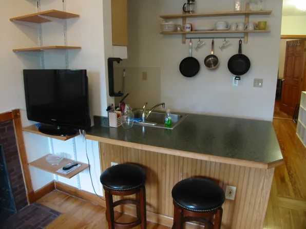 1802 Massachusetts Ave APT 22, Cambridge, MA 02140