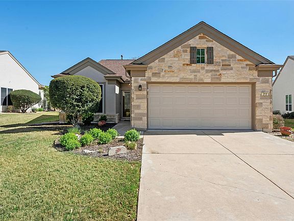 4th image of 213 Crockett Loop