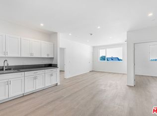 1227 N Berendo St #403, Los Angeles, CA 90029