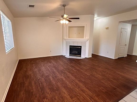 2nd image of 3803 W Elowin Ave