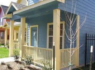 1215 Amundsen St, Houston, TX 77009