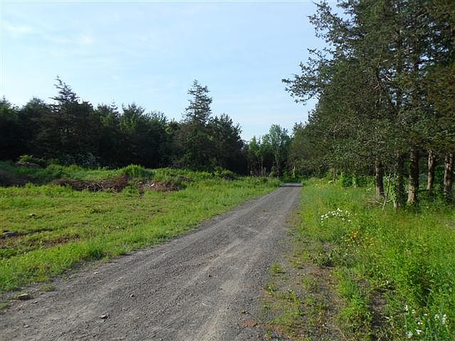 1st image of 2 Millbrook Ln