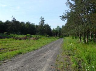 2 Millbrook Ln, Kerhonkson, NY 12446