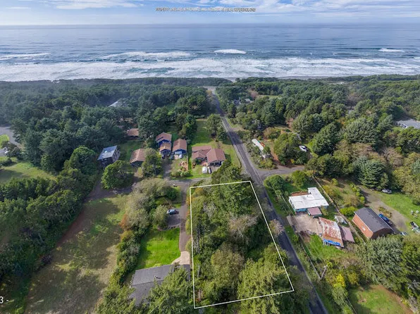 T/L 2 SE 118th St, South Beach, OR 97366